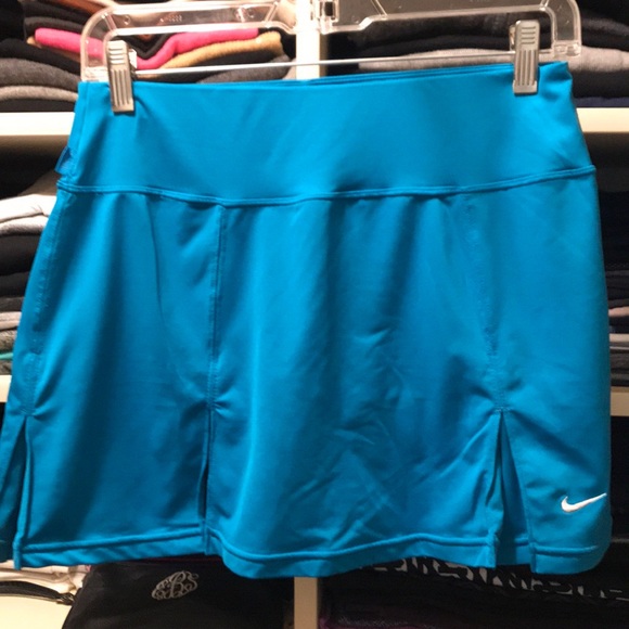 Nike Pants - Teal blue nike tennis skort